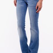 Классические, прямые женские джинсы Montana с легкими потертостями